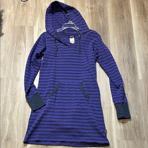Patagonia Purple and Gray Hooded Sweatshirt Dress
